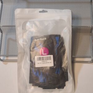 WULI Cycling Gloves Half Finger Men & Women Thin & Breathable Large NWOT